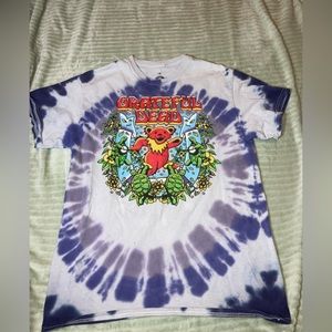 Grateful dead t-shirt